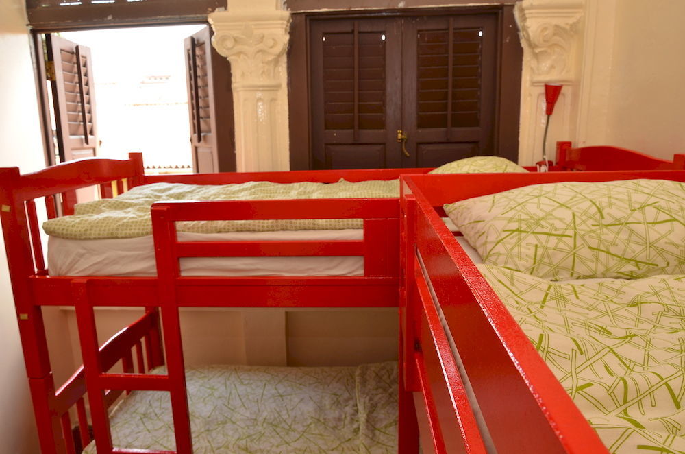 Cube Boutique Capsule Hotel At Kampong Glam Singapore Exteriör bild