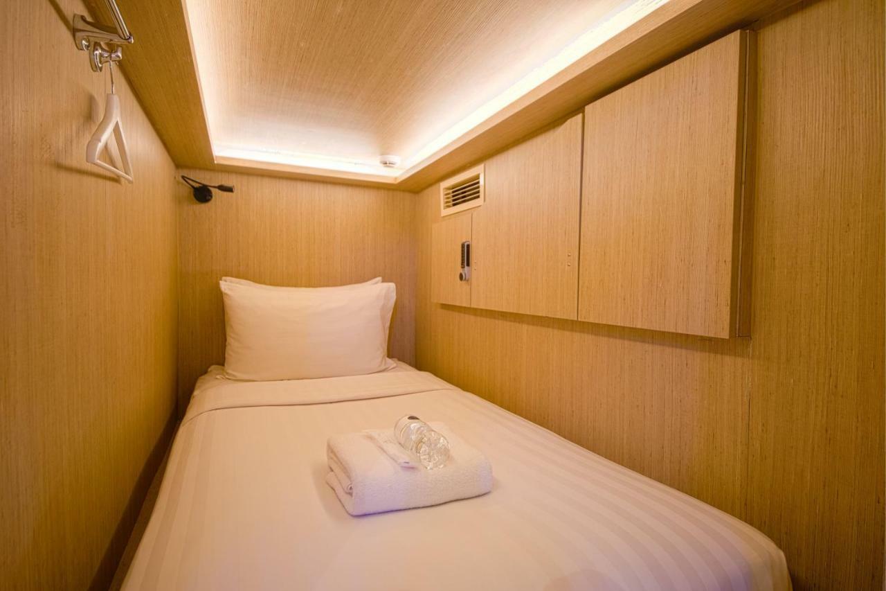 Cube Boutique Capsule Hotel At Kampong Glam Singapore Exteriör bild