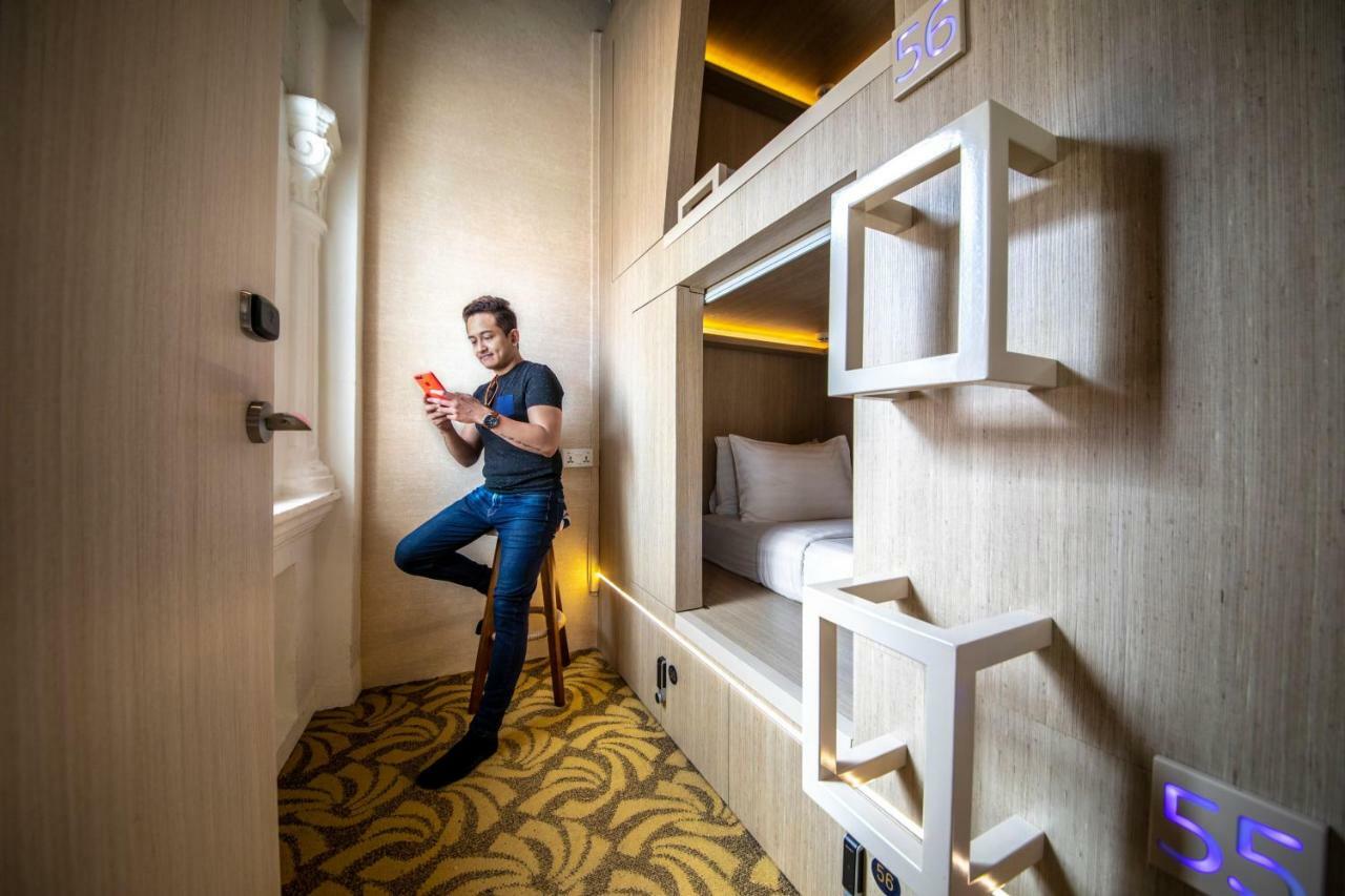 Cube Boutique Capsule Hotel At Kampong Glam Singapore Exteriör bild