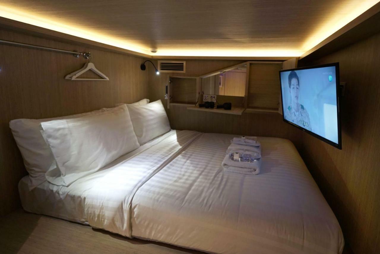 Cube Boutique Capsule Hotel At Kampong Glam Singapore Exteriör bild