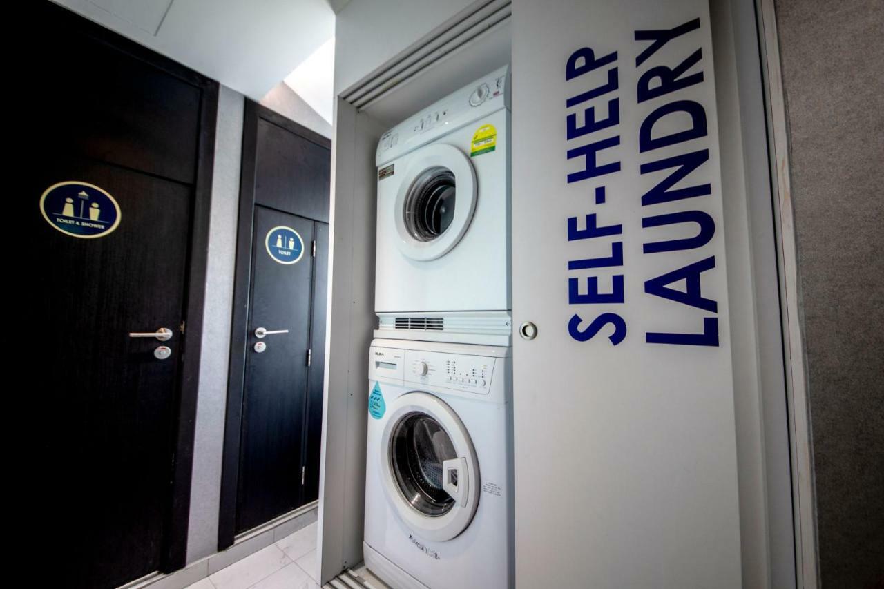 Cube Boutique Capsule Hotel At Kampong Glam Singapore Exteriör bild